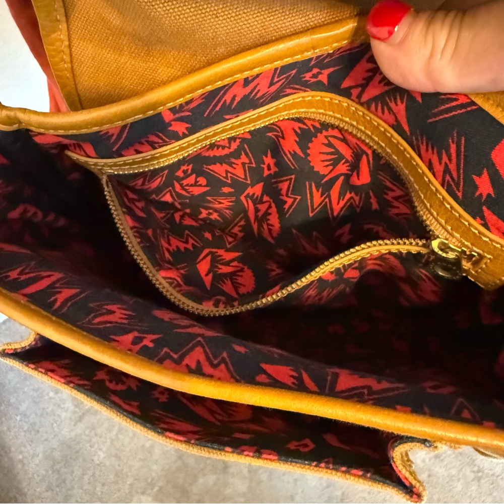 Marc by MARC Jacobs cargo crossbody - Picture 3 of 11